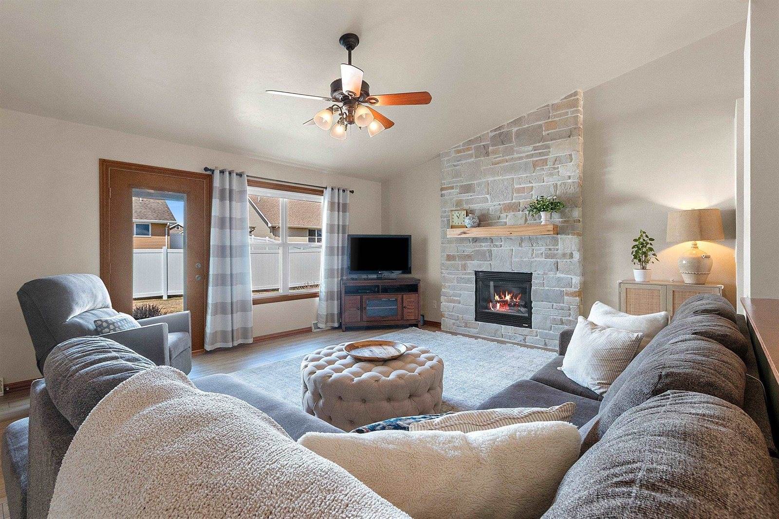 2190 Ryan Road, De Pere, WI 54115