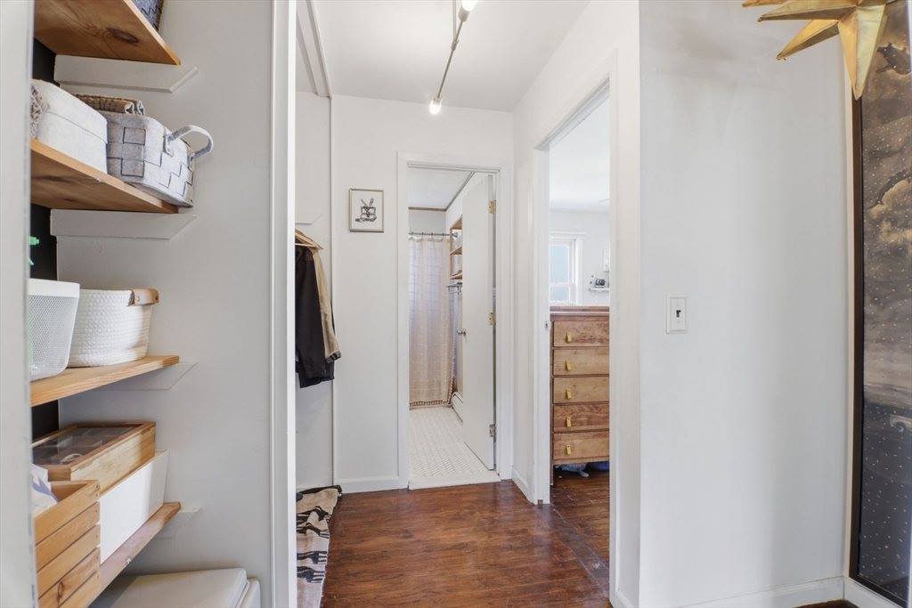 68 Colonial Cir, Chicopee, MA 01020