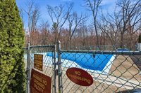 68 Colonial Cir, Chicopee, MA 01020