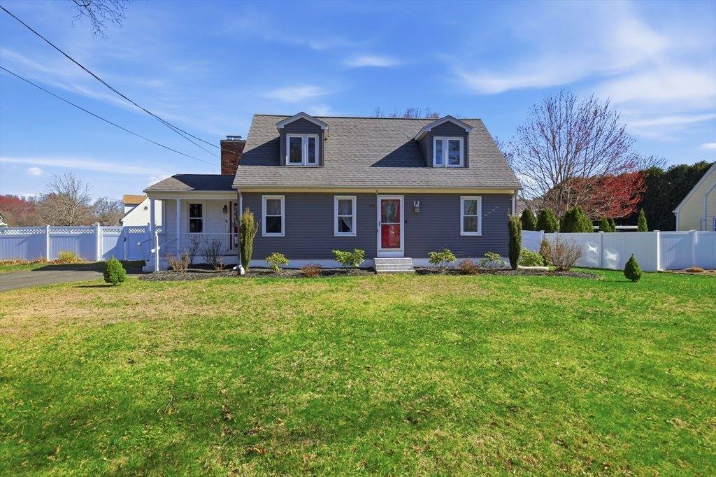 390 Barry Street, Agawam, MA 01030