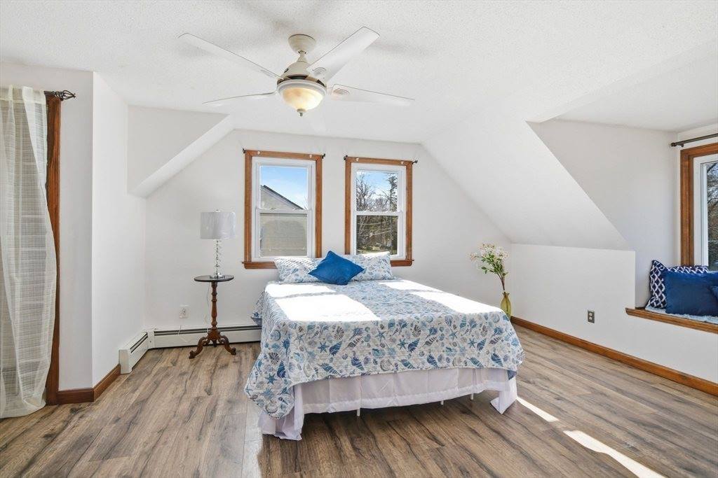 390 Barry Street, Agawam, MA 01030
