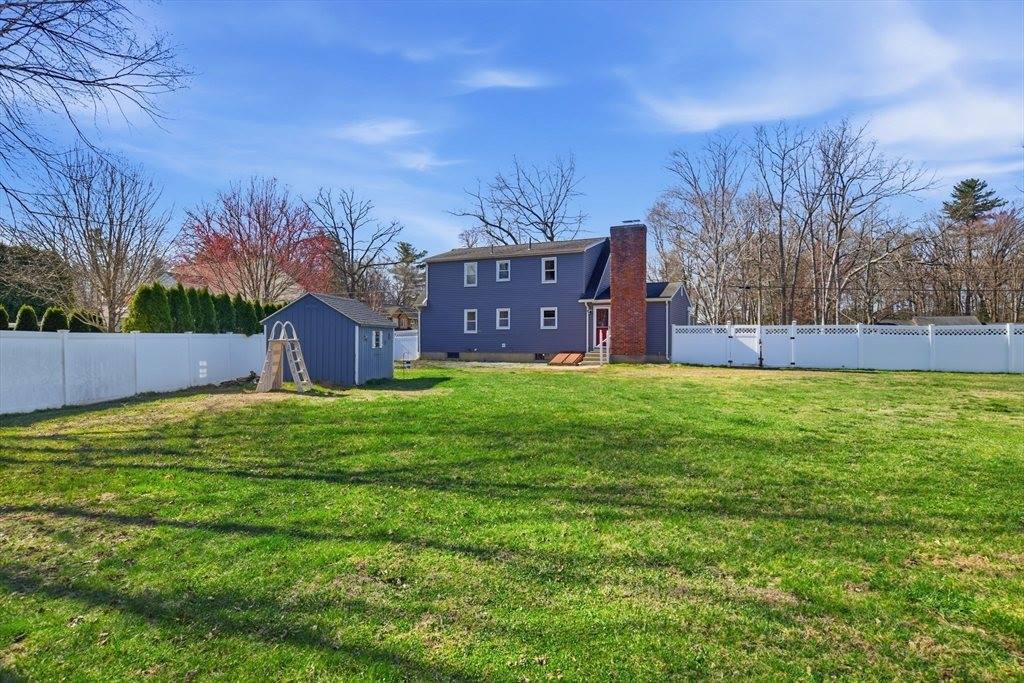 390 Barry Street, Agawam, MA 01030