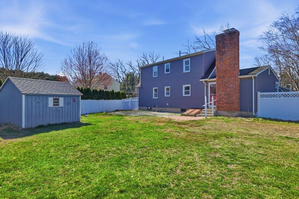 390 Barry Street, Agawam, MA 01030