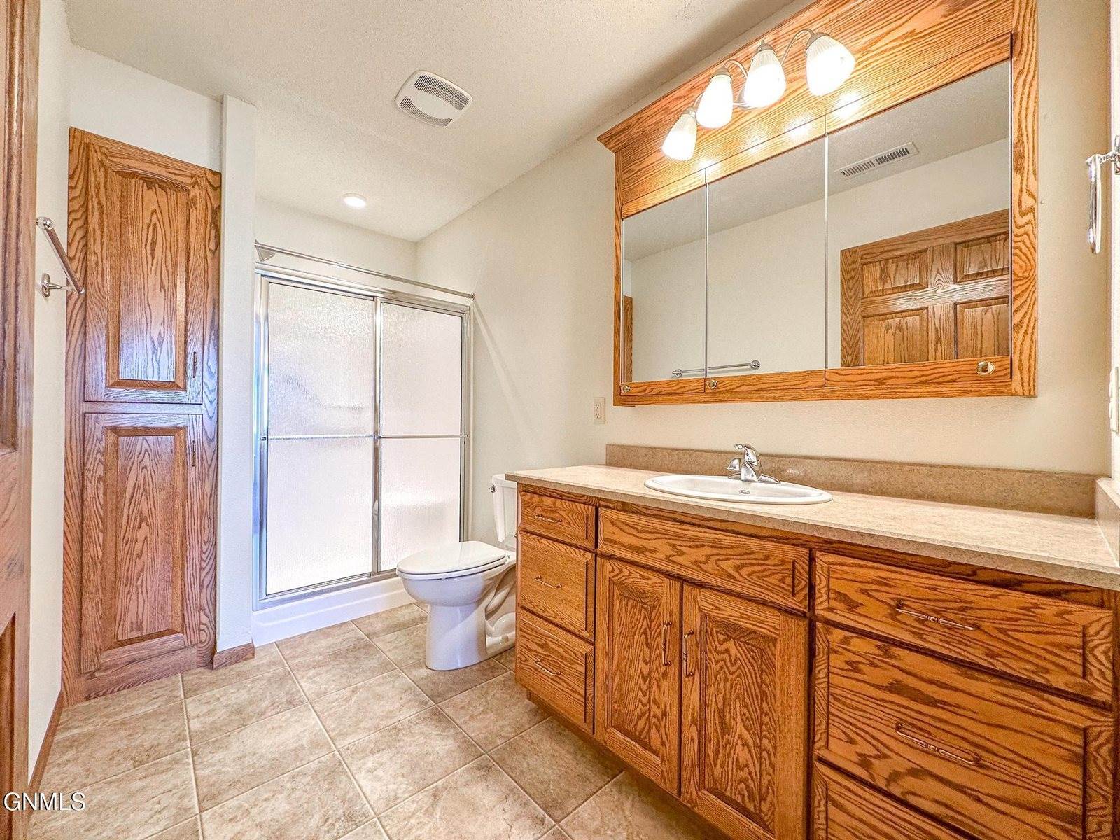 3330 Baltus Lane, Bismarck, ND 58501