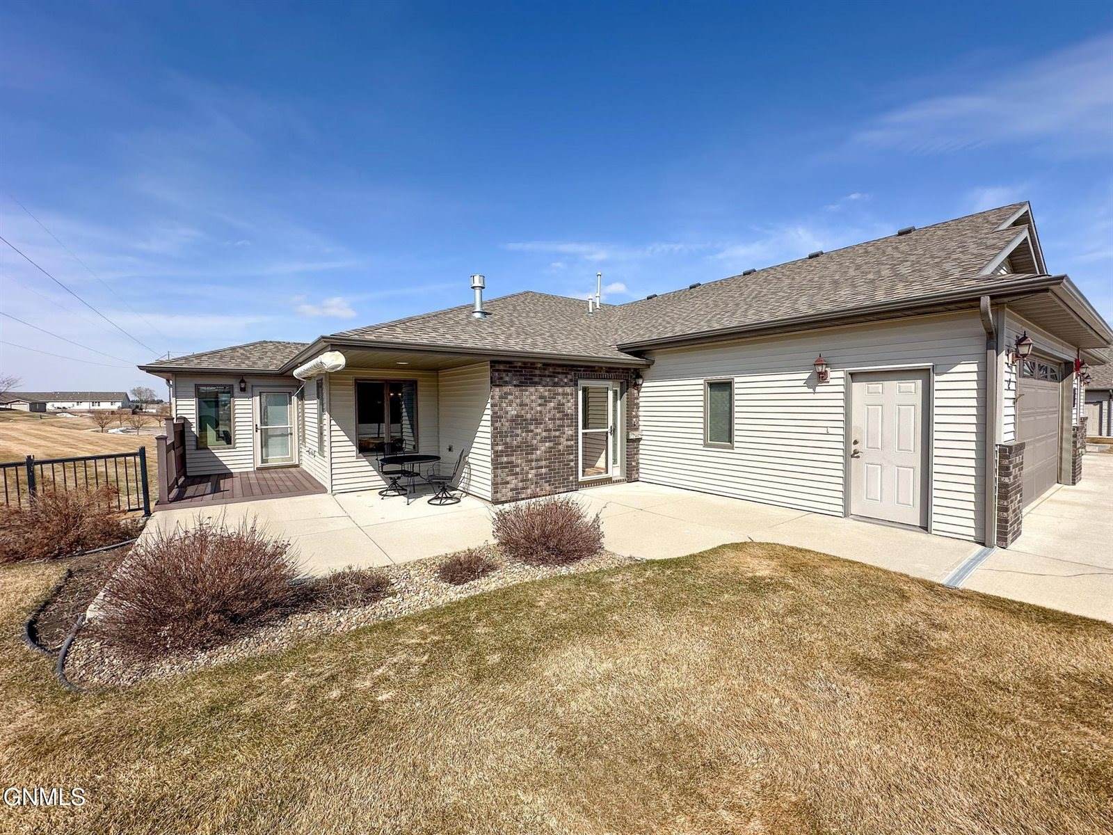 3330 Baltus Lane, Bismarck, ND 58501