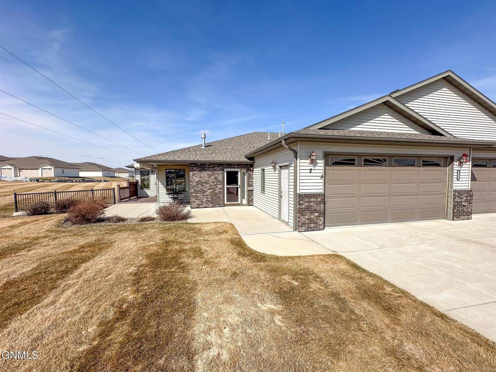 3330 Baltus Lane, Bismarck, ND 58501