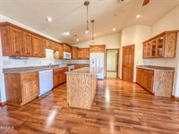 3330 Baltus Lane, Bismarck, ND 58501