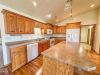 3330 Baltus Lane, Bismarck, ND 58501