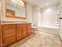 3330 Baltus Lane, Bismarck, ND 58501