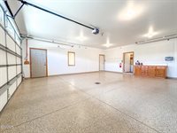 3330 Baltus Lane, Bismarck, ND 58501