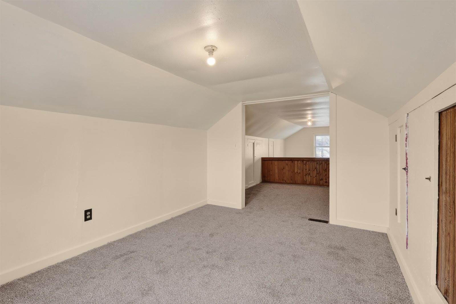 830 Market Street, Nekoosa, WI 54457