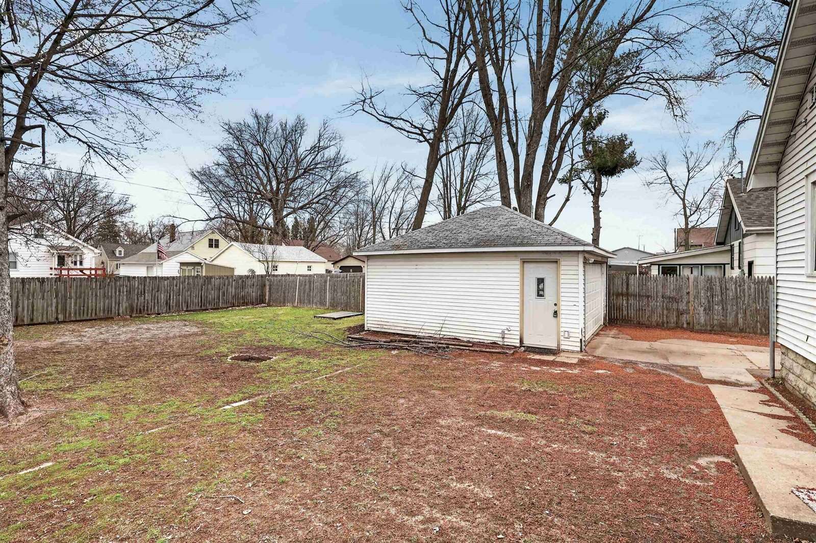 830 Market Street, Nekoosa, WI 54457