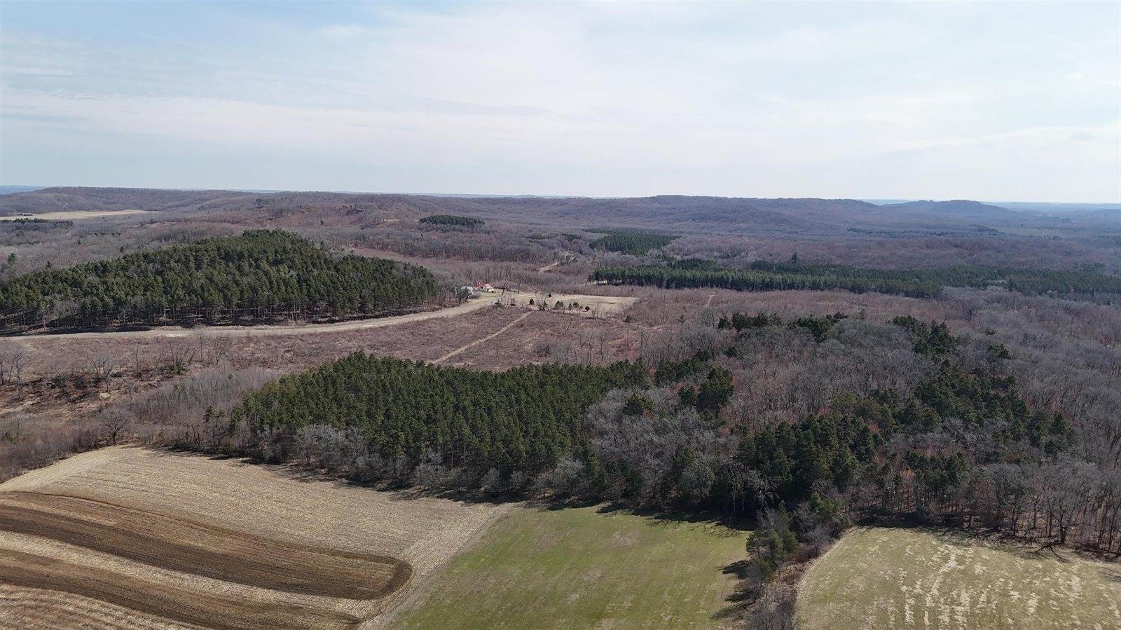 40 acres Town Hall, Dellona, WI 53944