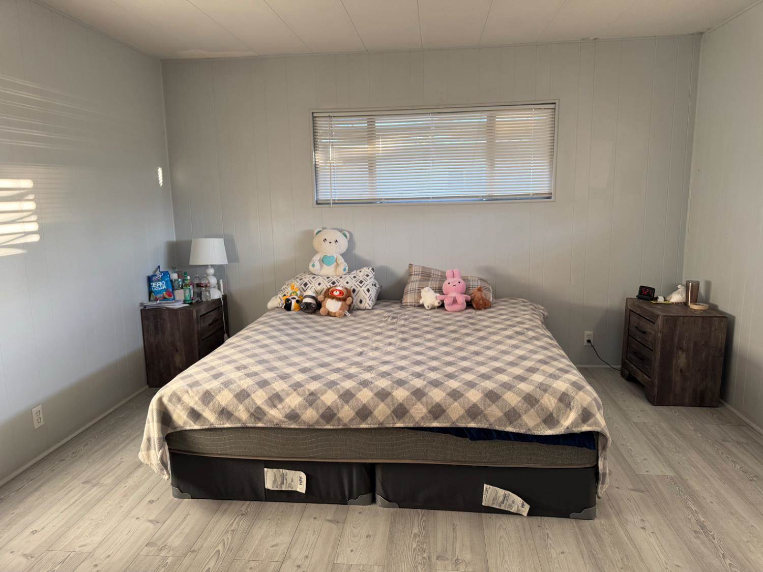 10035 Mills Station Road, Sacramento, CA 95827