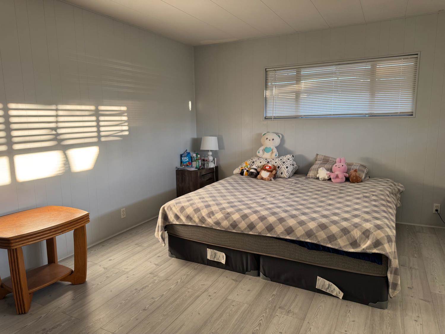 10035 Mills Station Road, Sacramento, CA 95827