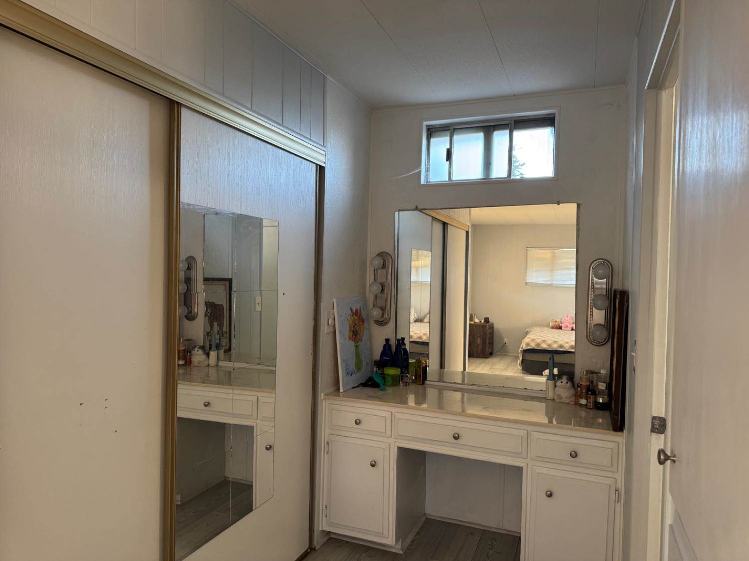 10035 Mills Station Road, Sacramento, CA 95827