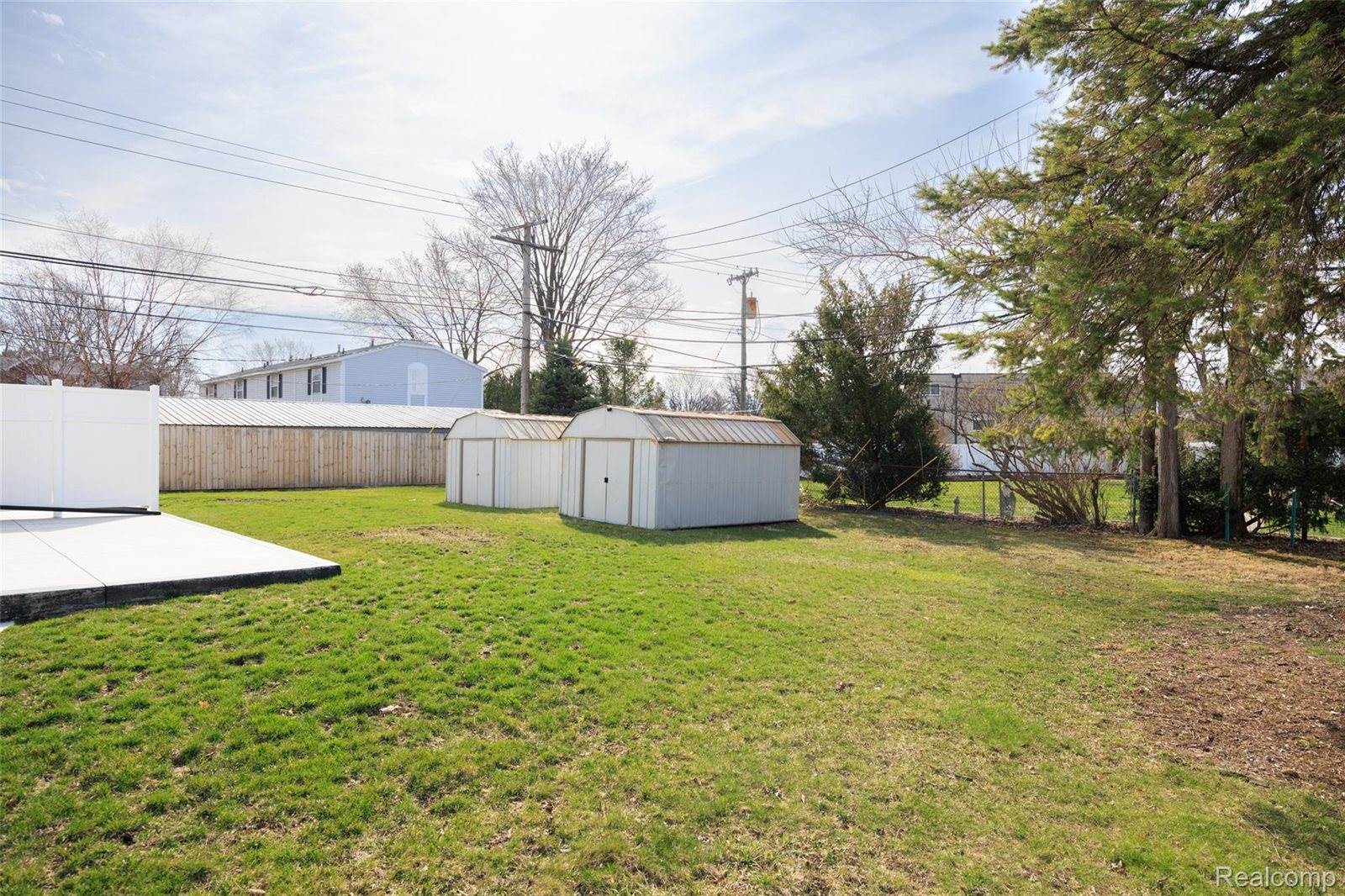 1717 Nakota Road, RoyalOakCity_Oakland, MI 48073