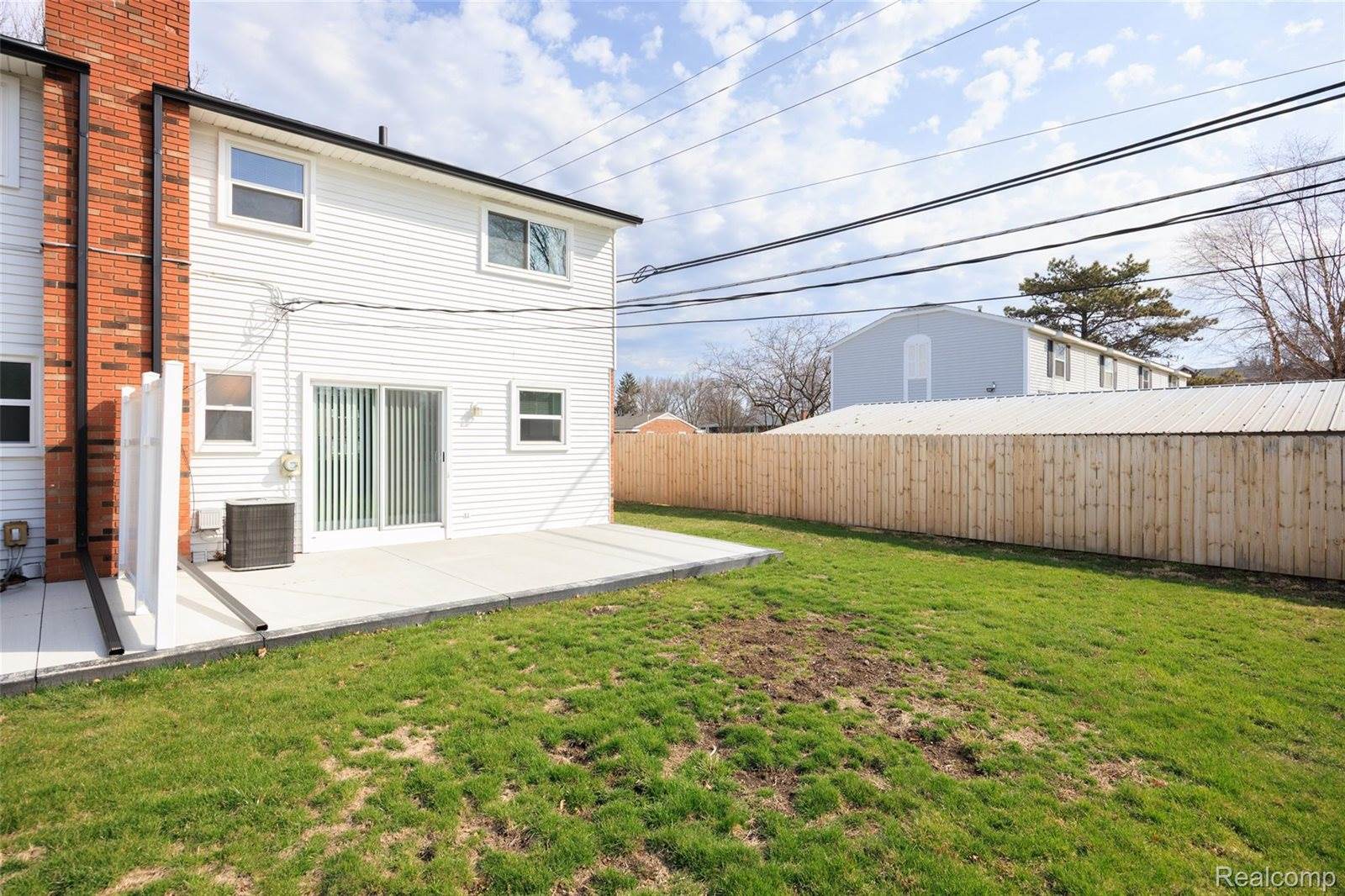 1717 Nakota Road, RoyalOakCity_Oakland, MI 48073