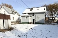 712 Michigan Street, Storm Lake, IA 50588