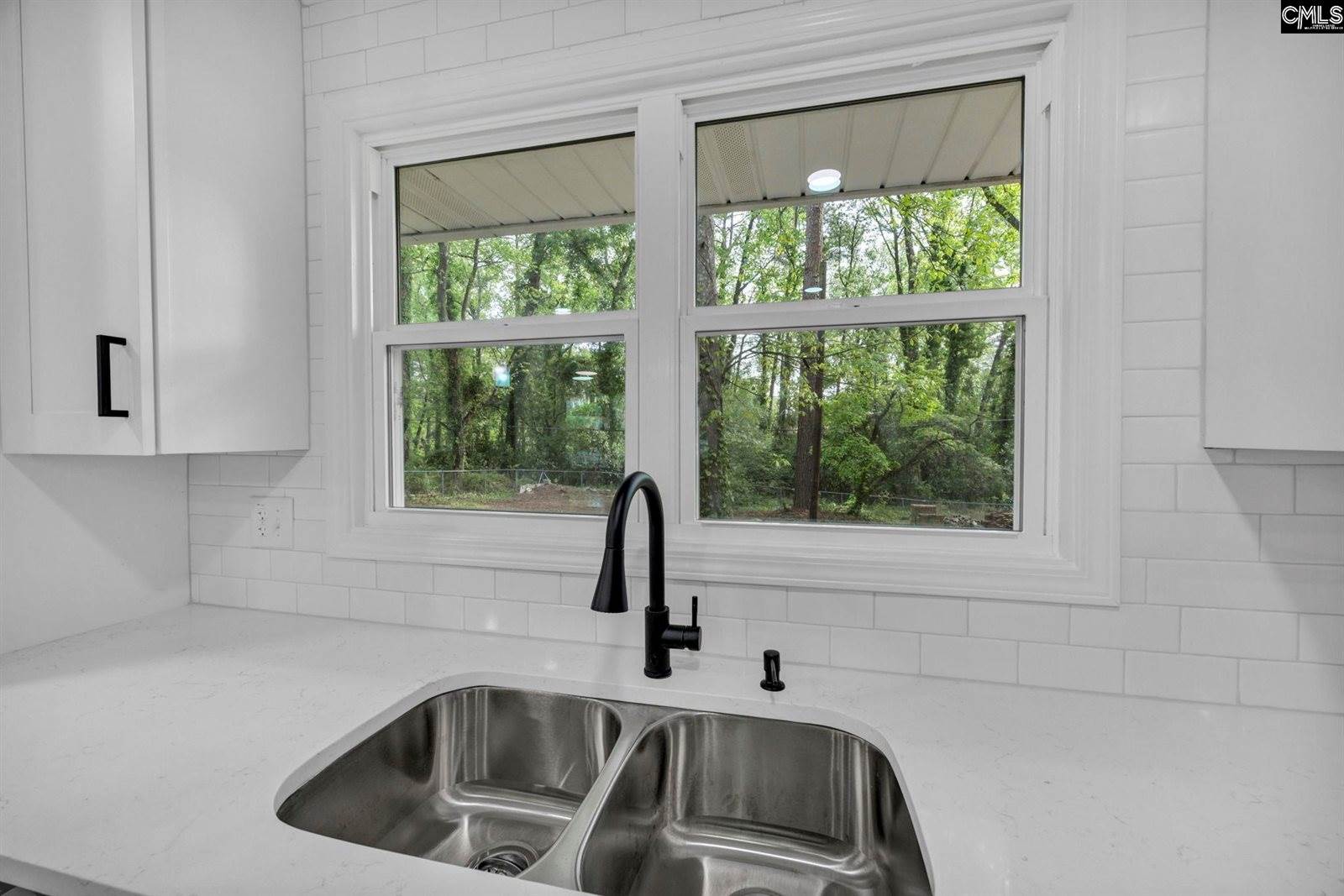 900 Ontario, West Columbia, SC 29169