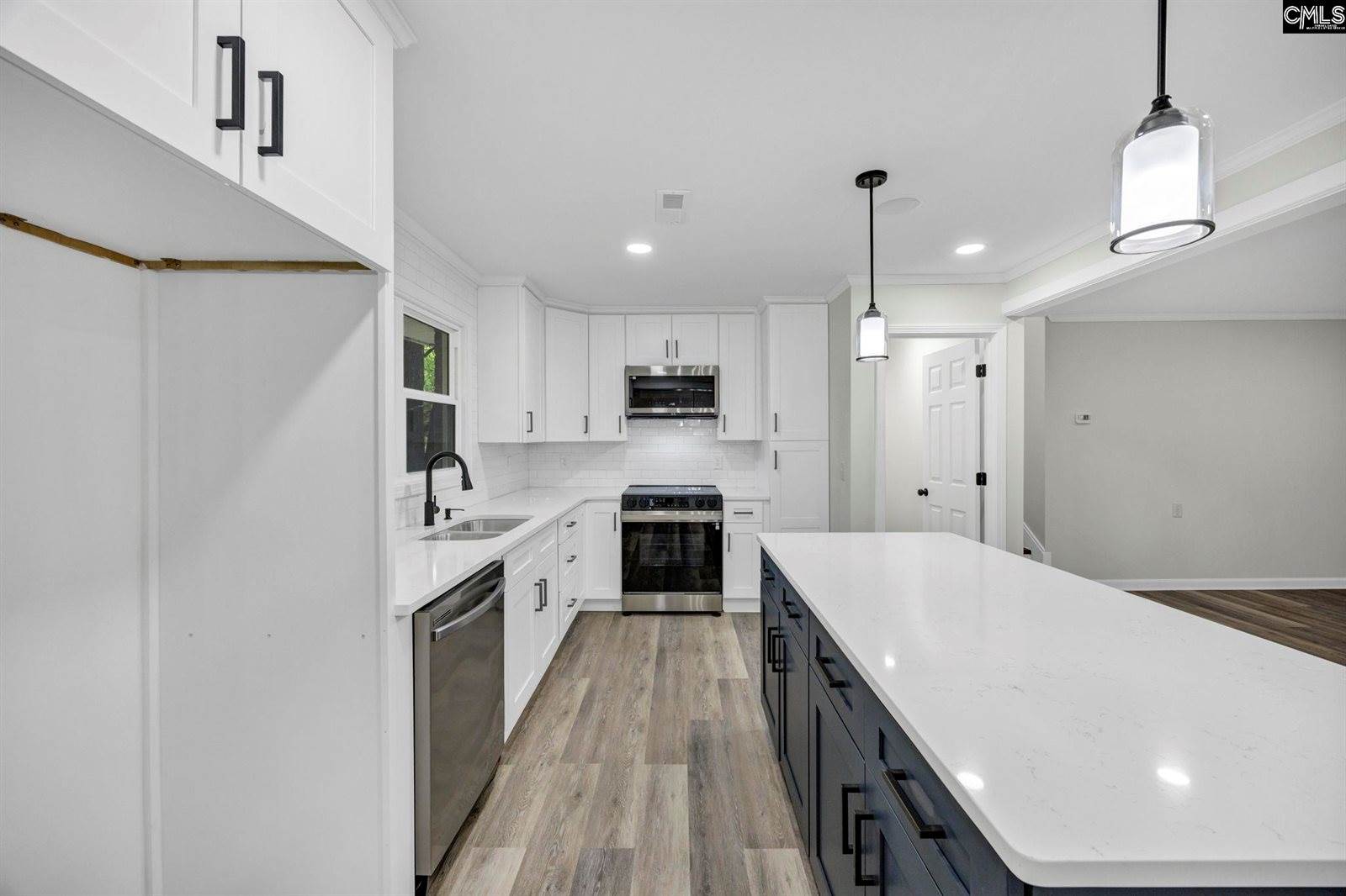 900 Ontario, West Columbia, SC 29169