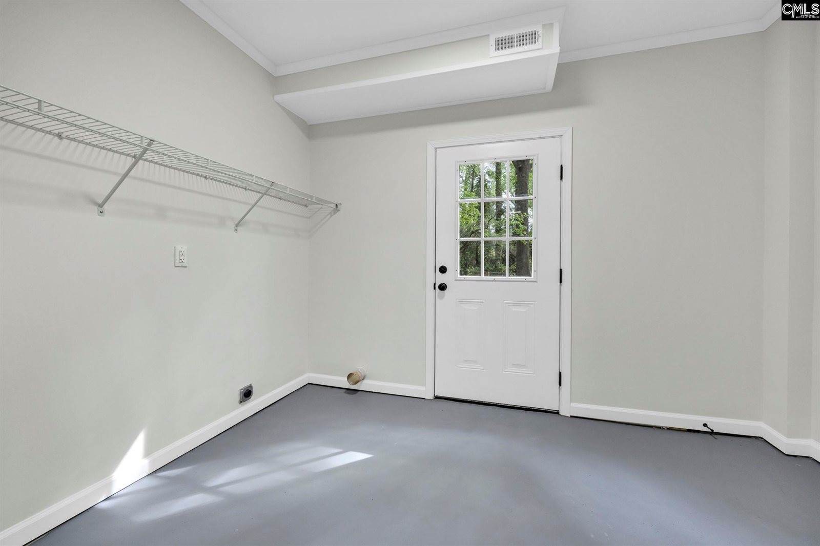 900 Ontario, West Columbia, SC 29169