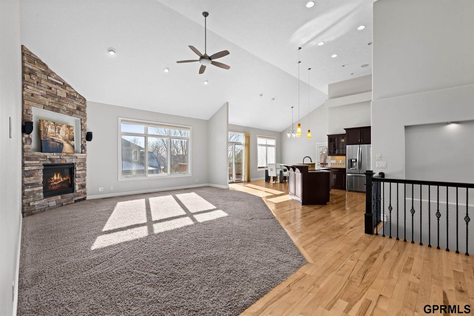 17055 Corby Street, Omaha, NE 68116