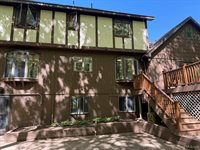 1041 Allouez Road, Marquette, MI 49855