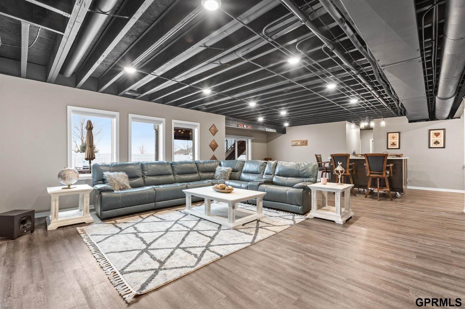 4210 South 220Th Street, Elkhorn, NE 68022