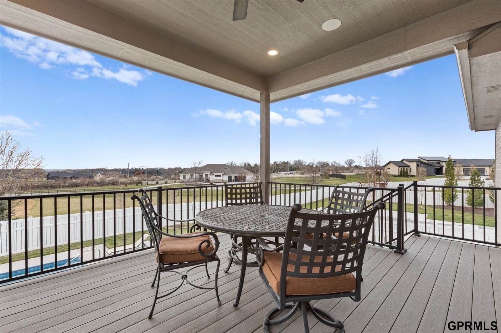 4210 South 220Th Street, Elkhorn, NE 68022