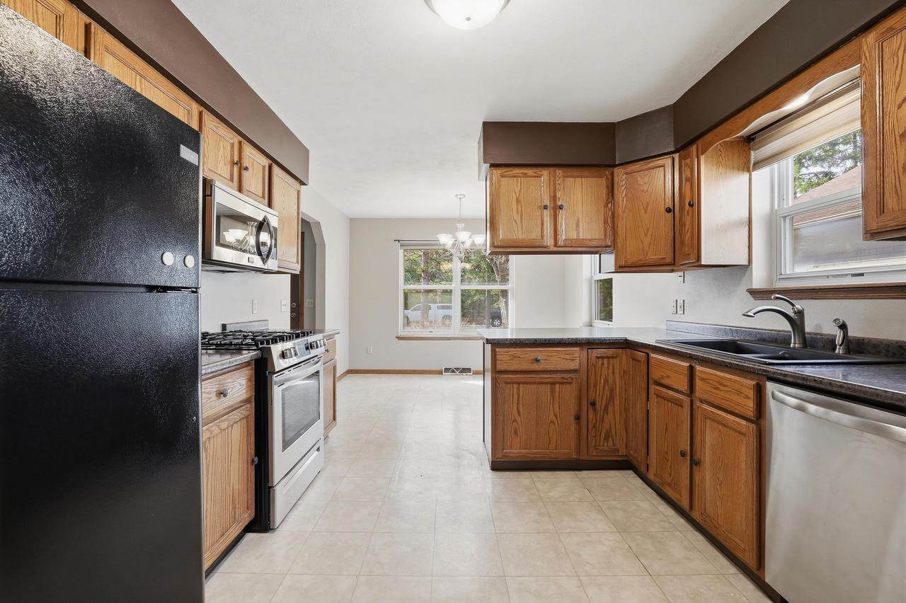3600-3602 Yvonne Drive, Stevens Point, WI 54481