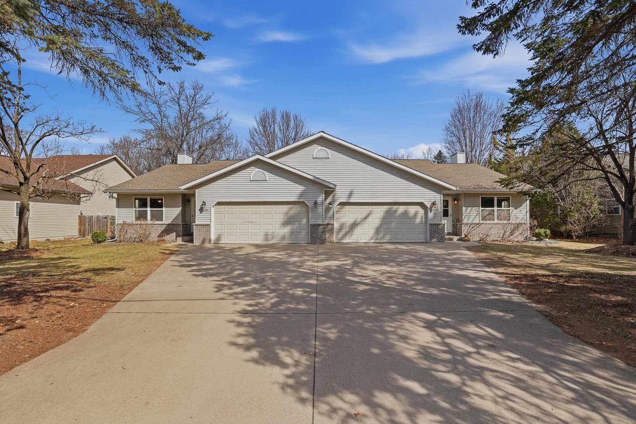 3600-3602 Yvonne Drive, Stevens Point, WI 54481