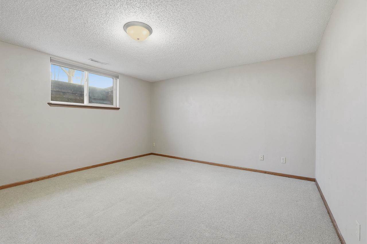 3600-3602 Yvonne Drive, Stevens Point, WI 54481
