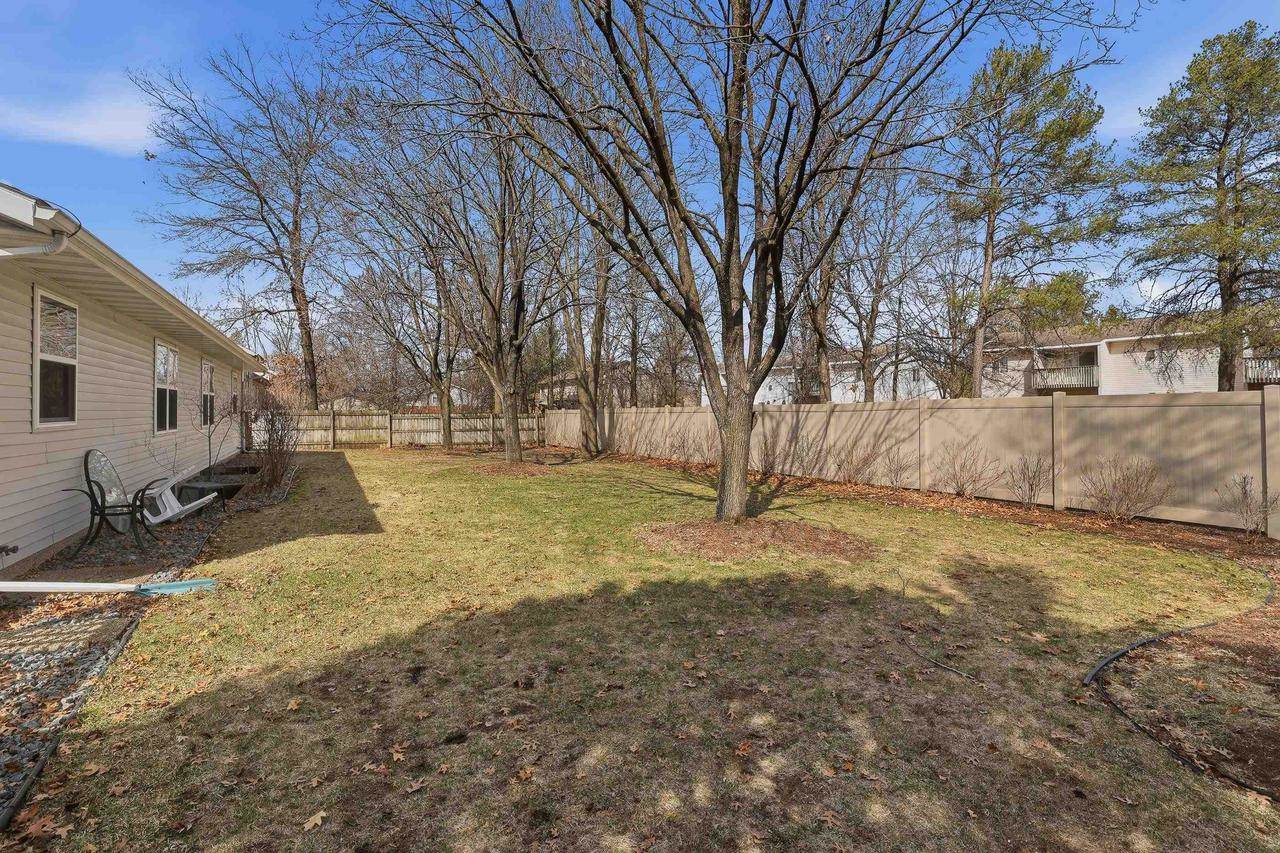 3600-3602 Yvonne Drive, Stevens Point, WI 54481