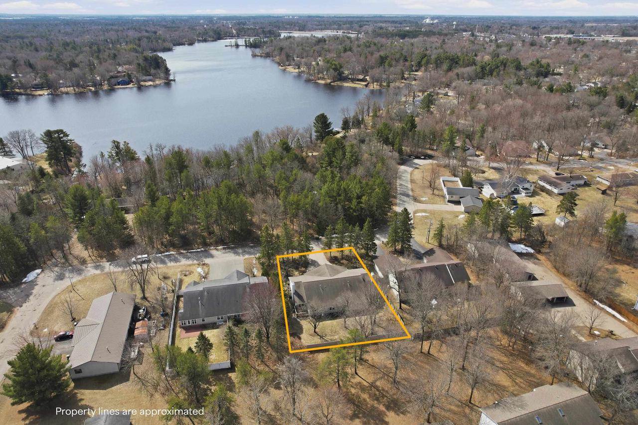 3600-3602 Yvonne Drive, Stevens Point, WI 54481