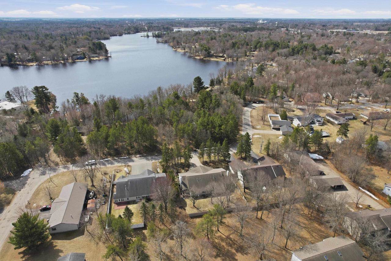 3600-3602 Yvonne Drive, Stevens Point, WI 54481
