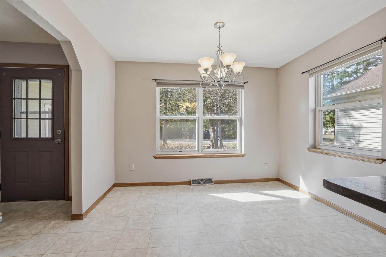3600-3602 Yvonne Drive, Stevens Point, WI 54481