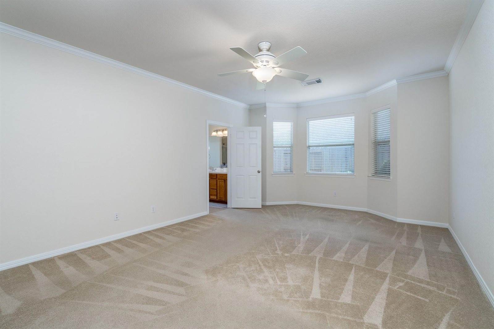 8722 Iris Arbor Lane, Houston, TX 77095