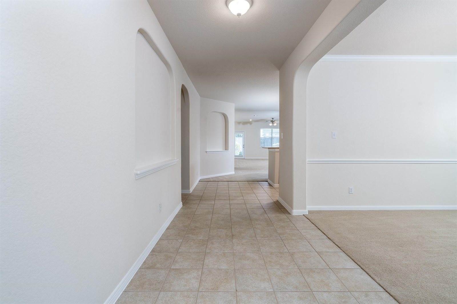 8722 Iris Arbor Lane, Houston, TX 77095