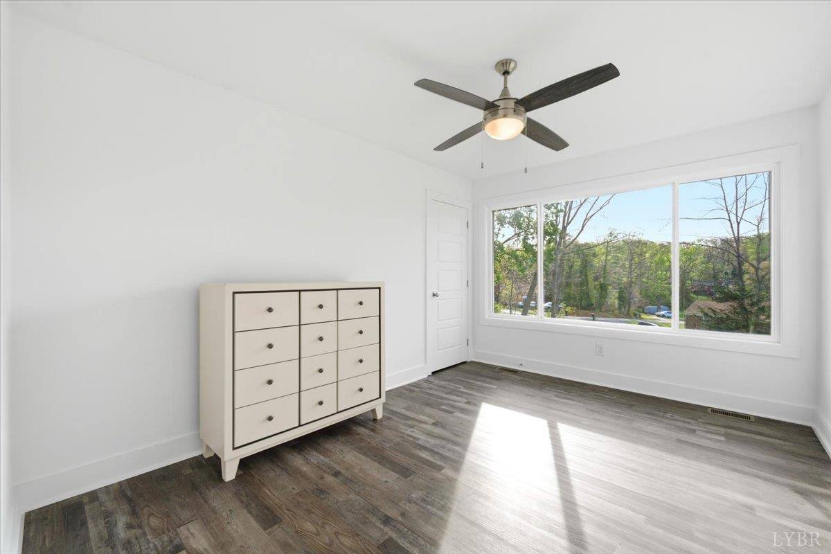 114 Zentry Pl, Lynchburg, VA 24502