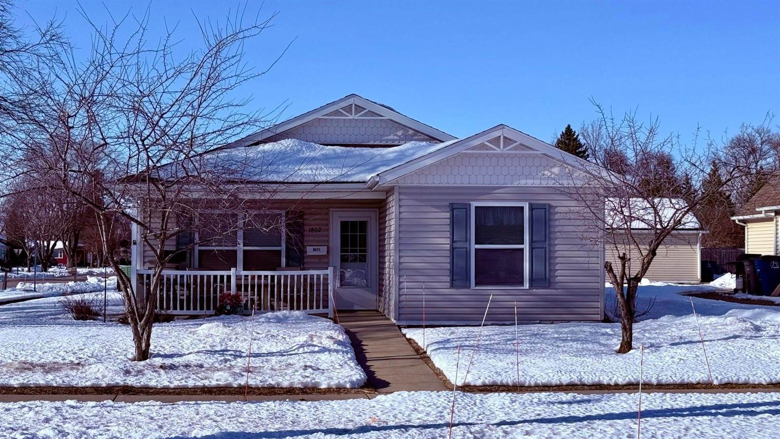 1802 4th Avenue North, Moorhead, MN 56560