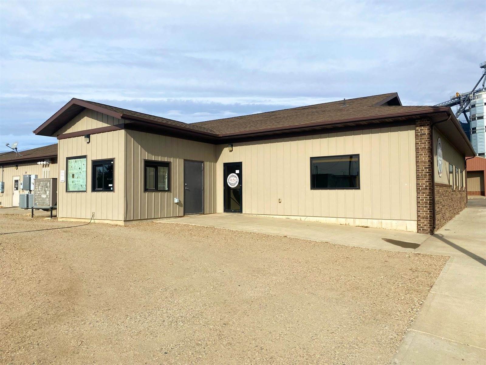 301 Main Avenue, Napoleon, ND 58561