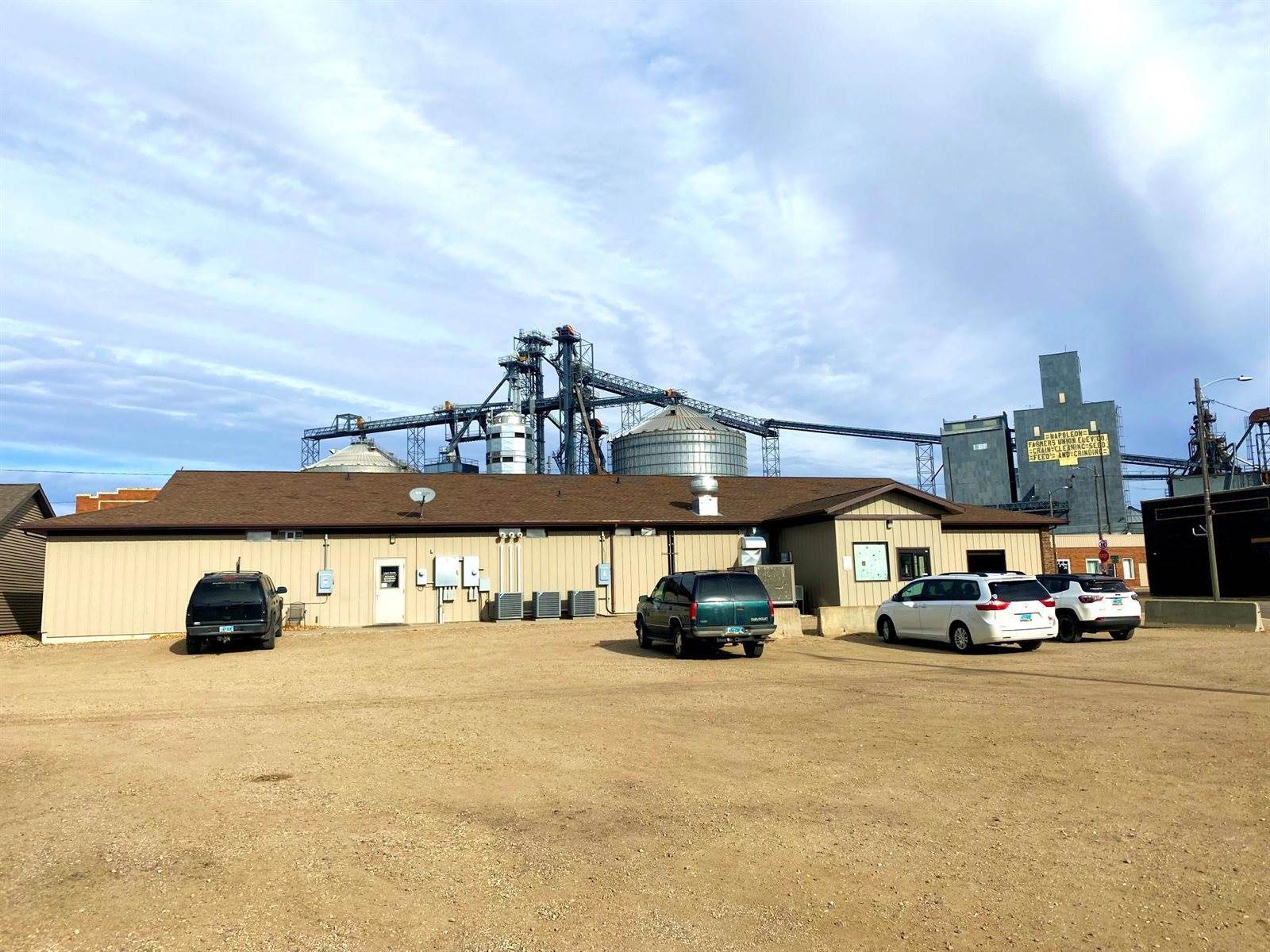 301 Main Avenue, Napoleon, ND 58561