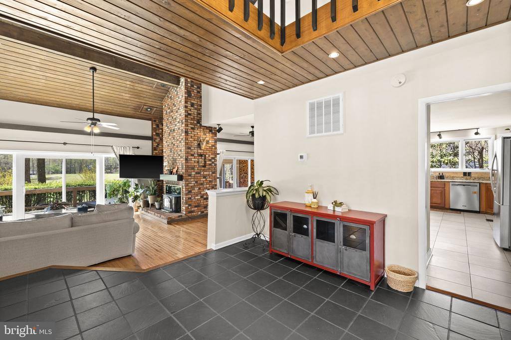 111 Chesterfield Court, Locust Grove, VA 22508