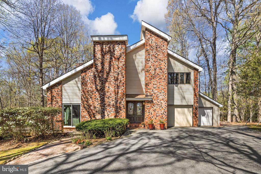 111 Chesterfield Court, Locust Grove, VA 22508