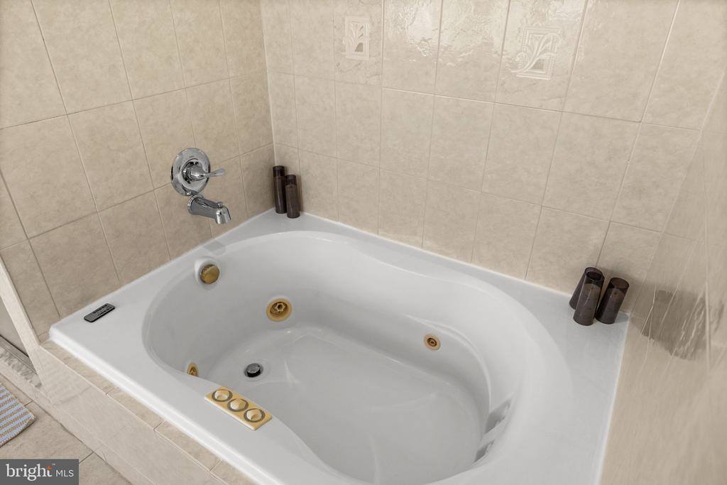 111 Chesterfield Court, Locust Grove, VA 22508