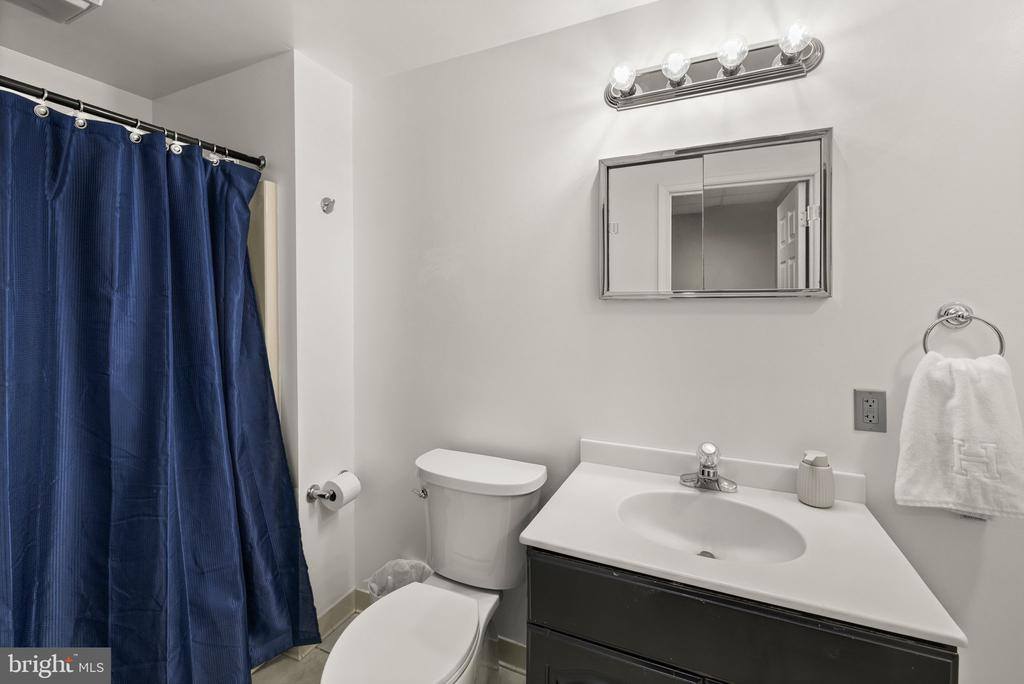 111 Chesterfield Court, Locust Grove, VA 22508