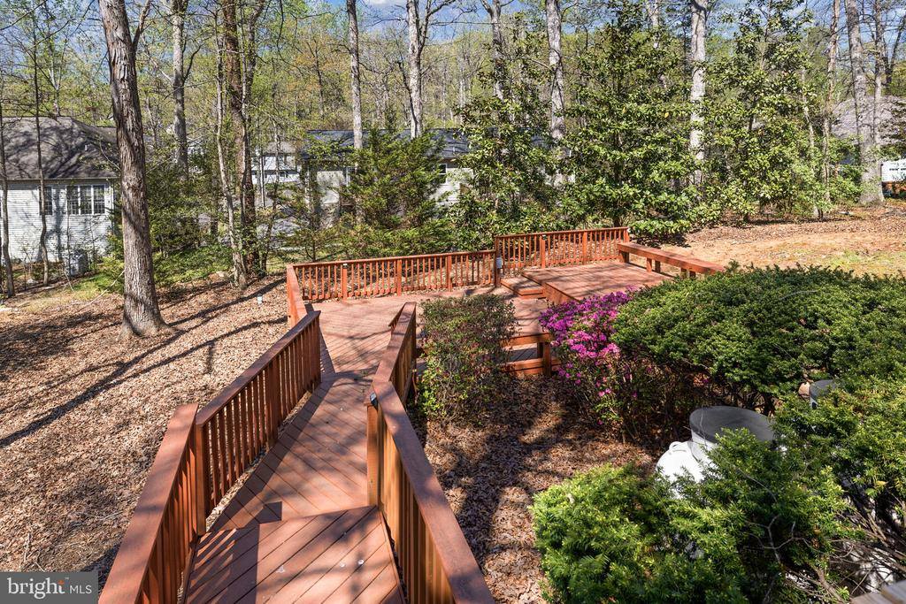 111 Chesterfield Court, Locust Grove, VA 22508