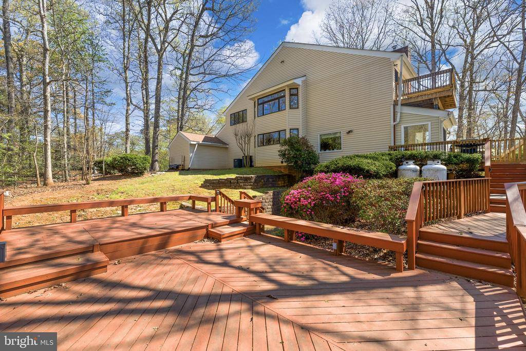 111 Chesterfield Court, Locust Grove, VA 22508