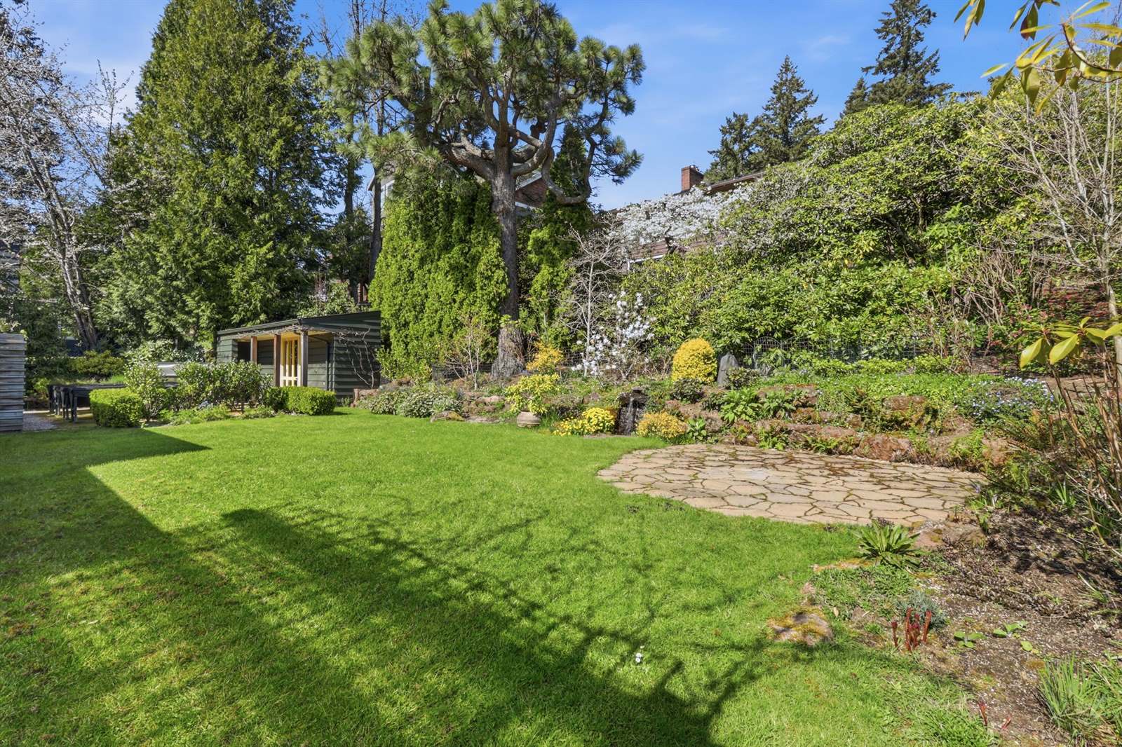 4432 SW Twombly Ave, Portland, OR 97239